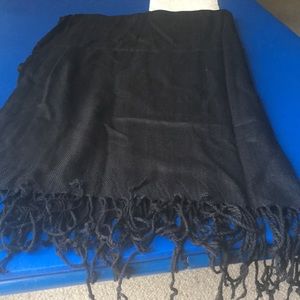 Black wrap/ scarf
